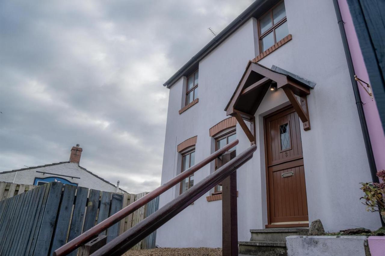 Old Keg Yard - 2 Bedroom Holiday Cottage - Narberth Exterior foto