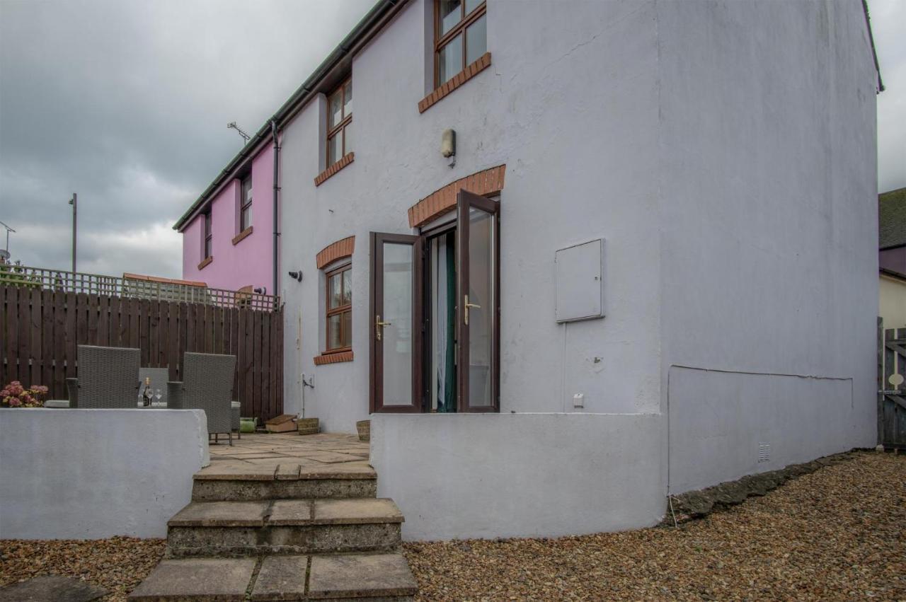 Old Keg Yard - 2 Bedroom Holiday Cottage - Narberth Exterior foto